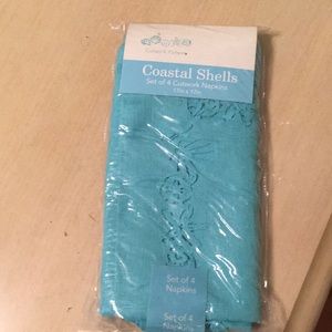 New Coastal Shells 4 piece napkin